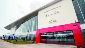 Implementan medidas sanitarias en aeropuertos del país por la influenza A H3N2